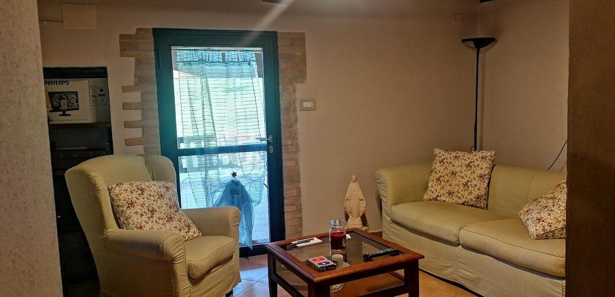 Rossena Fattoria Branciana Bed & Breakfast エクステリア 写真