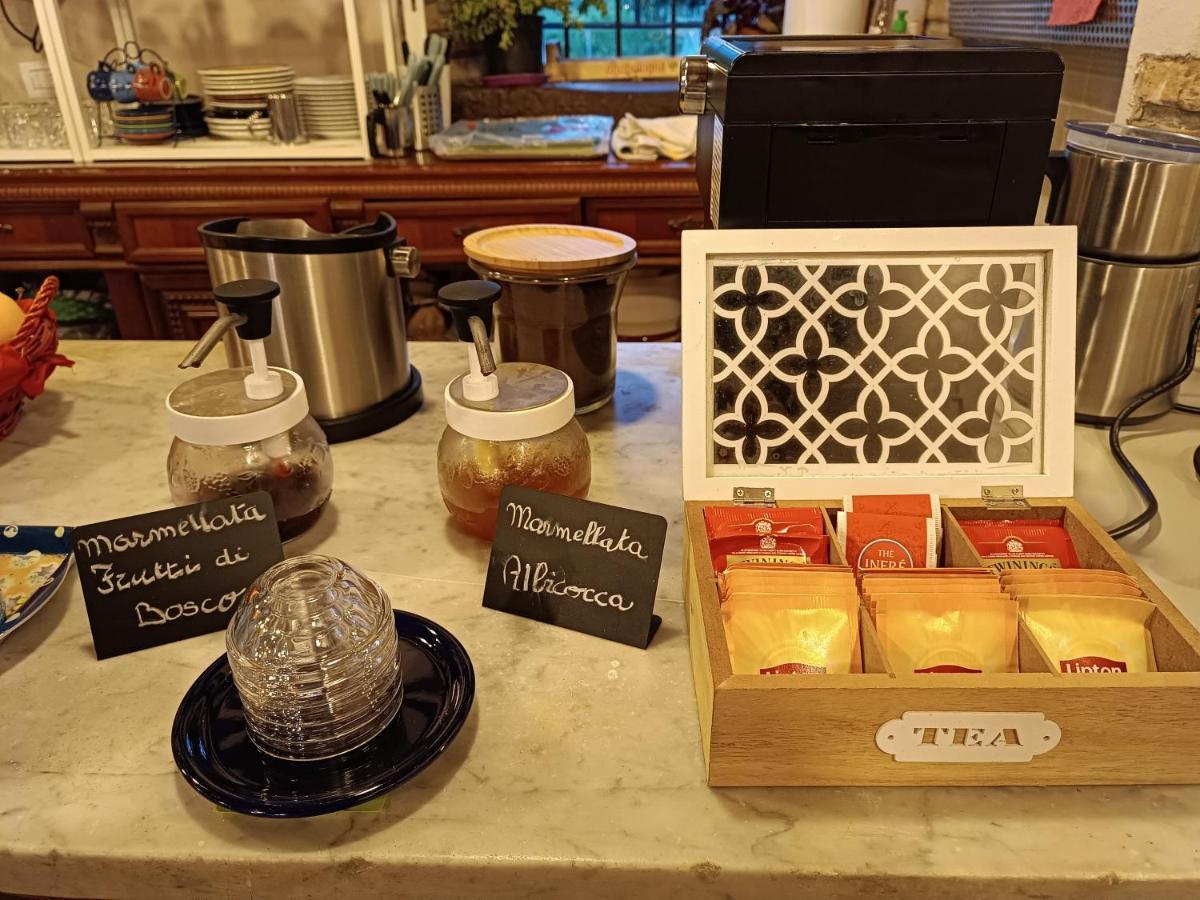 Rossena Fattoria Branciana Bed & Breakfast エクステリア 写真