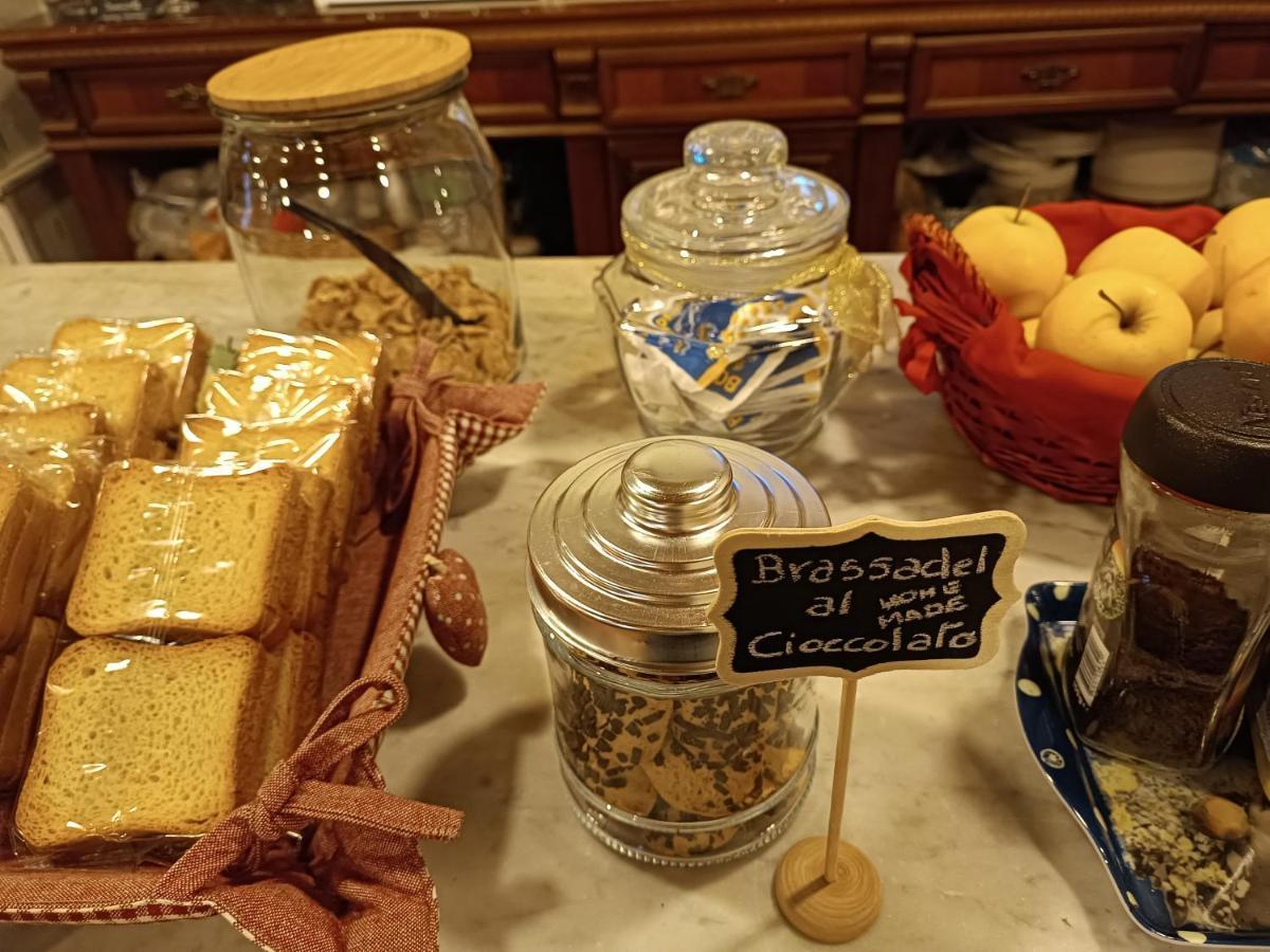Rossena Fattoria Branciana Bed & Breakfast エクステリア 写真