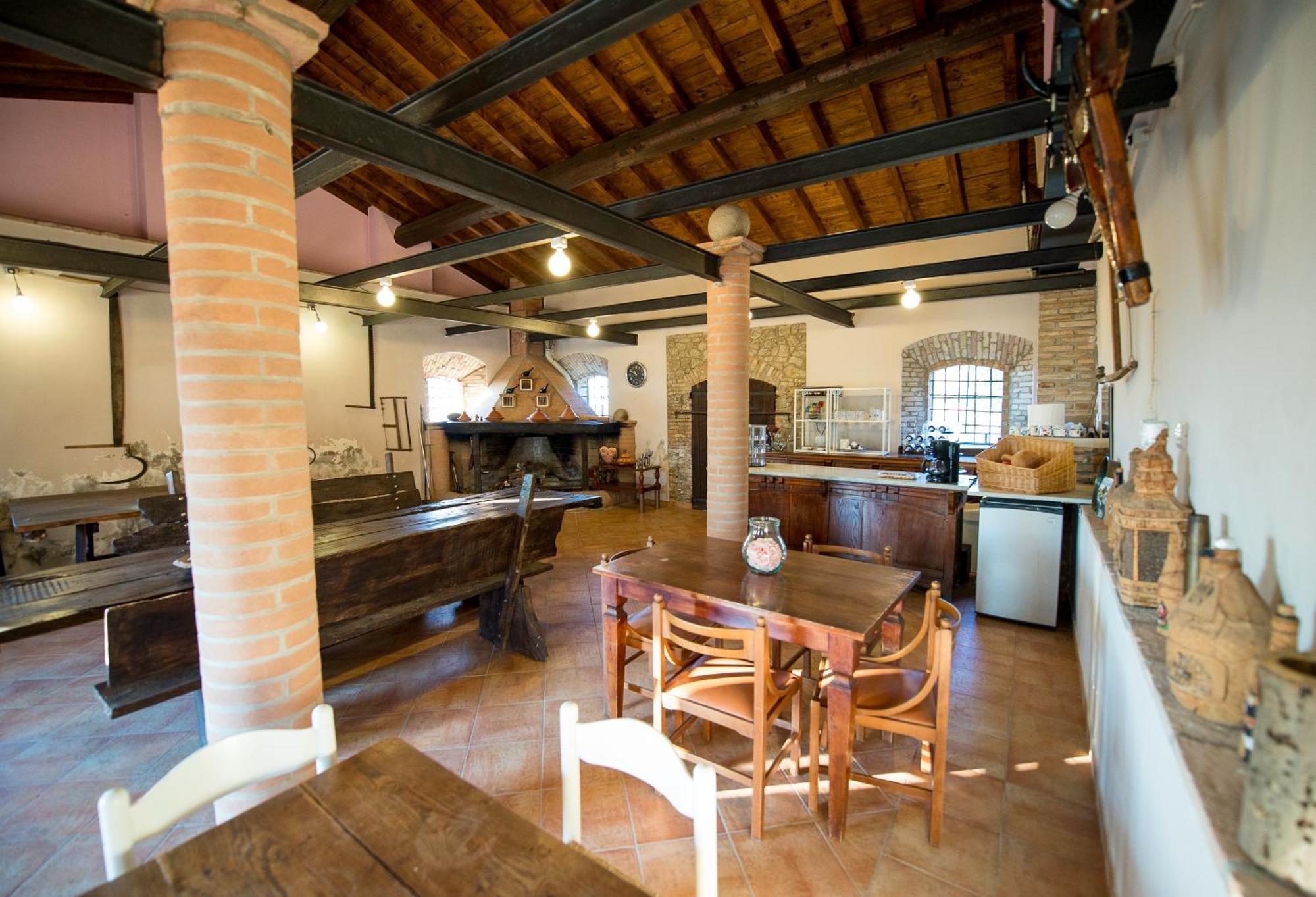 Rossena Fattoria Branciana Bed & Breakfast エクステリア 写真